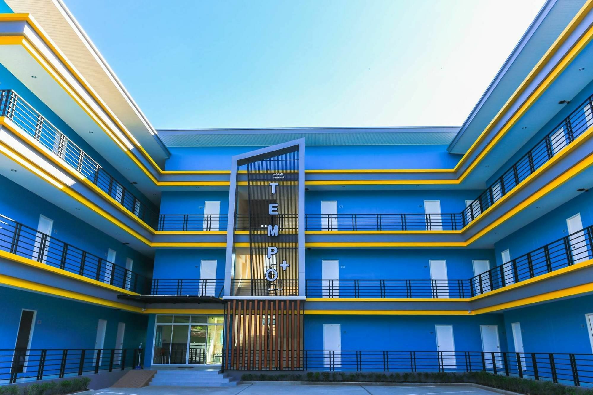 Tempo Plus Apartment Mae Sot Bagian luar foto